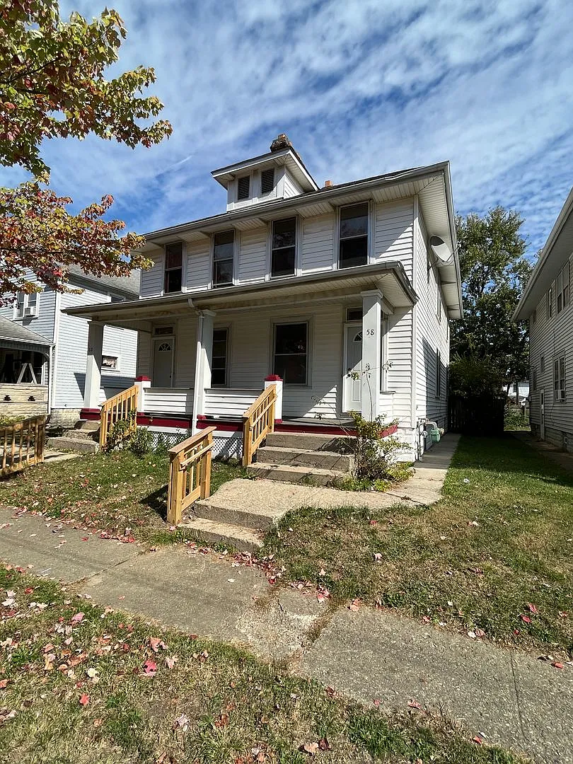 58-60 N Ogden Ave — Photo 2