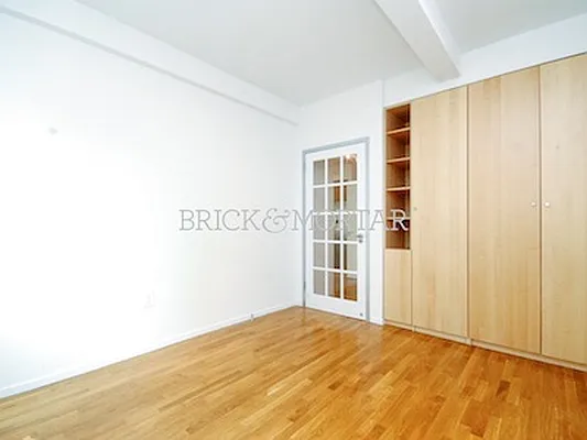 Rented by Brick&Mortar | media 25