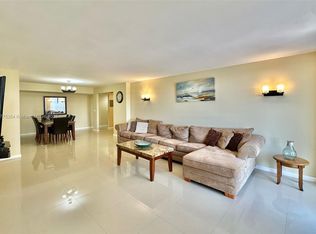2401 S Ocean Dr APT 707, Hollywood, FL 33019