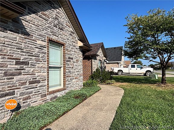 2nd image of 5614 Raintree Ridge