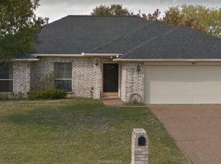 607 Castlebrook Dr, College Station, TX 77845
