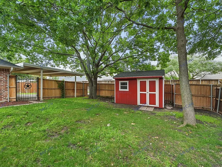 211 Sendero Dr — Photo 21