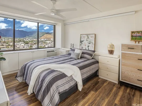 2333 Kapiolani Blvd APT 2707, Honolulu, HI 96826