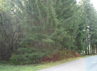 Rocky View Dr, Hawley, PA 18428