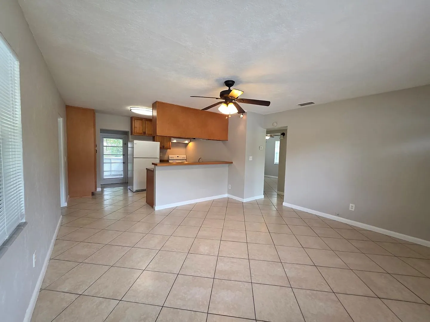 Three Bedroom Home Centrally Located — Photo 2