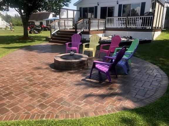 3rd image of 330 Lake James Dr