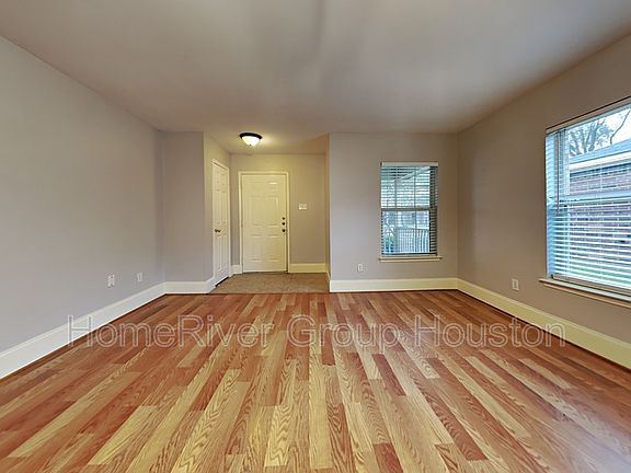 3rd image of 6339 Macquarie Dr