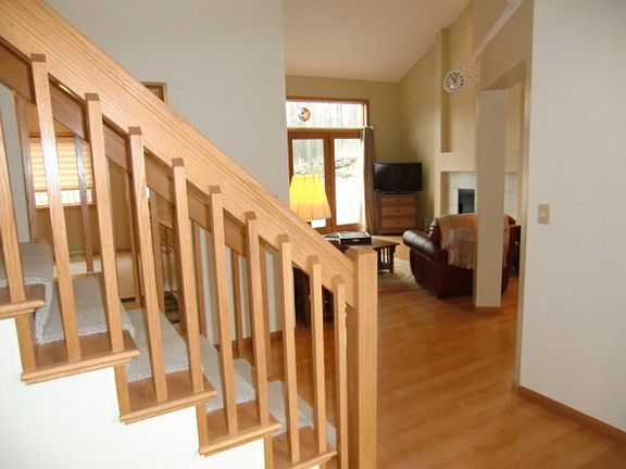 3rd image of 226434 Kingbird Ave