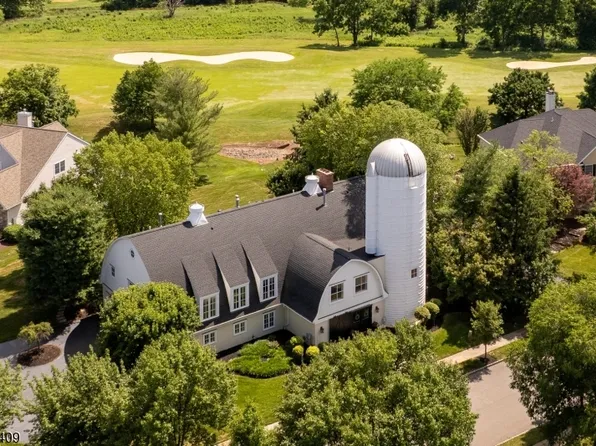8 Flanders Valley Ct, Montgomery Twp., NJ 08558