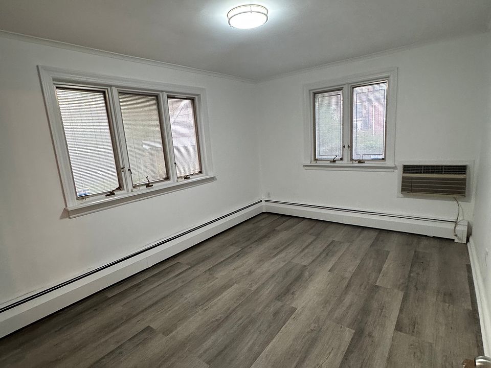 1st image of 14203 Booth Memorial Ave #1