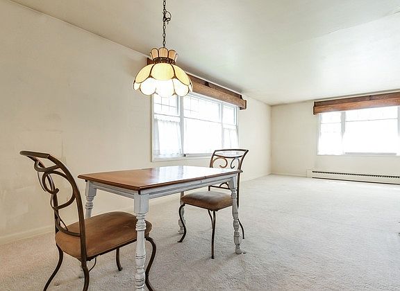 4th image of 2938 Knollwood Ln