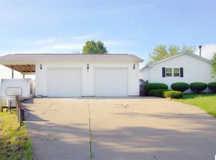 13888 Hutchison Rd, Albion, MI 49224