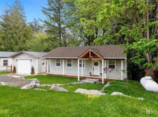 9842 Windward Dr NW, Olympia, WA
