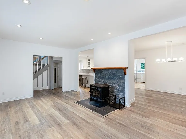 5140 Sperling Ave — Photo 6