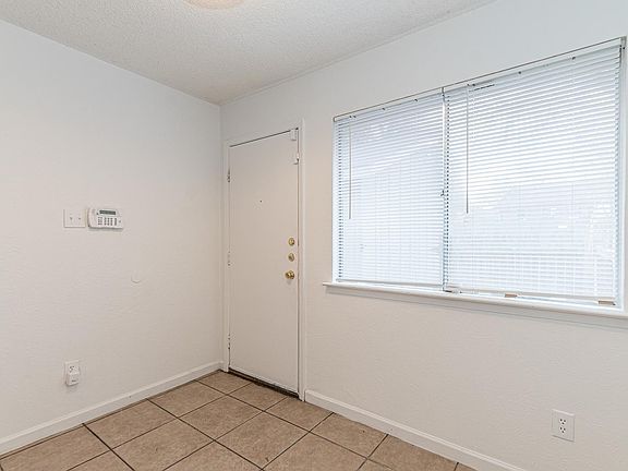 5th image of 311 W William Cannon Dr #B