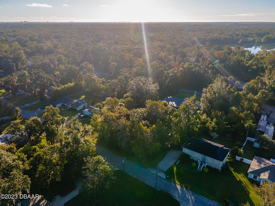 1st image of 2248 Davis Dr