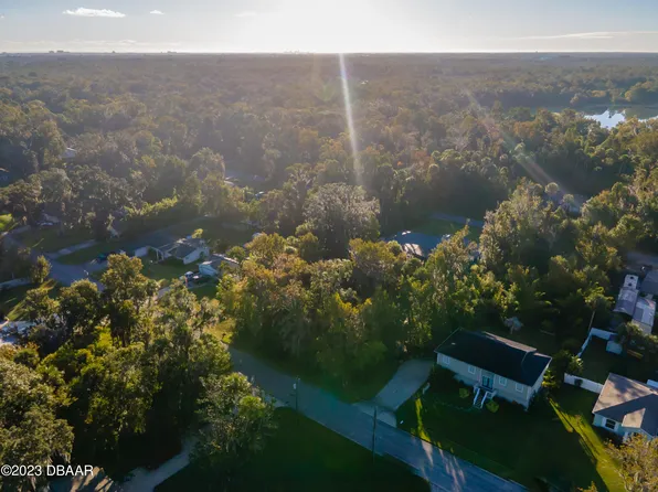 2248 Davis Dr, New Smyrna Beach, FL 32168