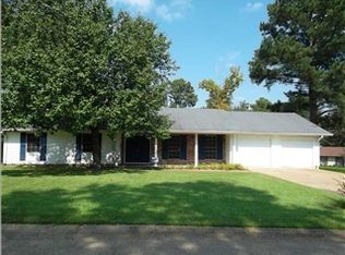 1276 Winnrose St, Jackson, MS 39211
