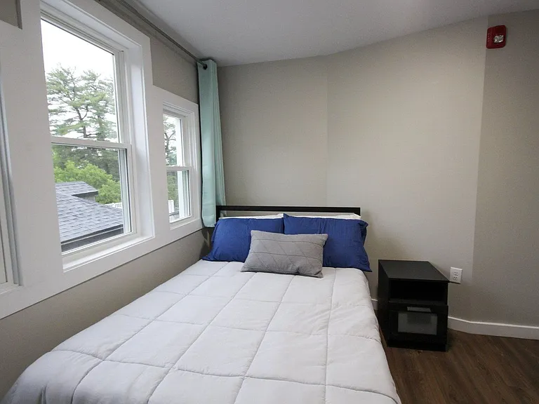 522 Stewart Ave — Photo 229