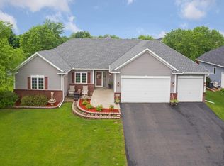 10773 Amherst Way, Inver Grove Heights, MN 55077
