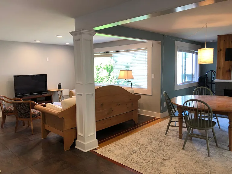 209 NW 47th St #2 — Photo 5