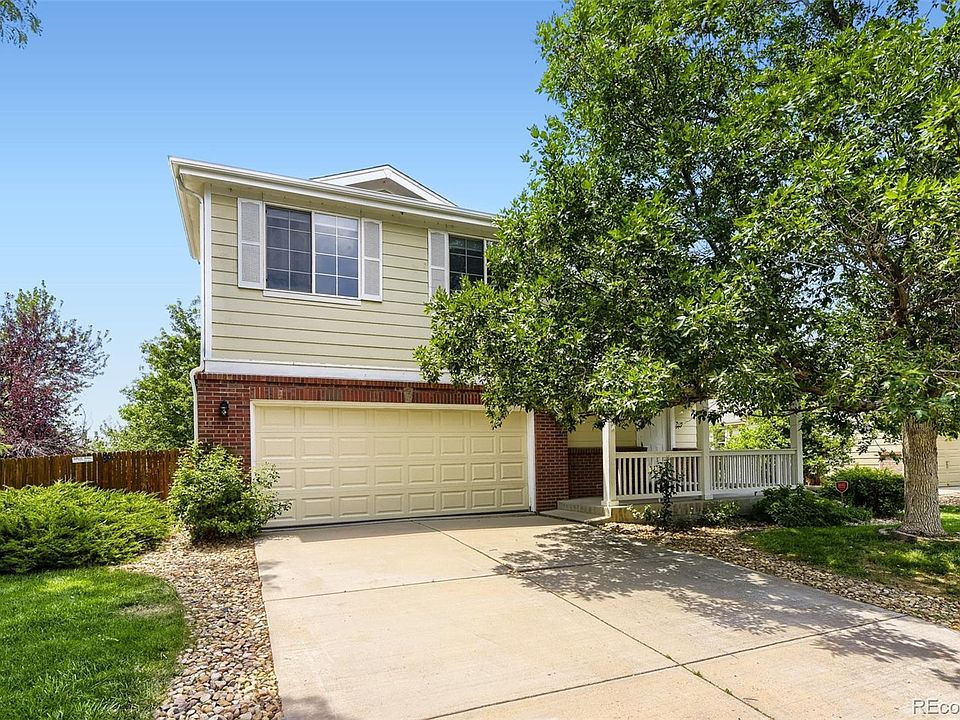 1st image of 2831 S Walden Way