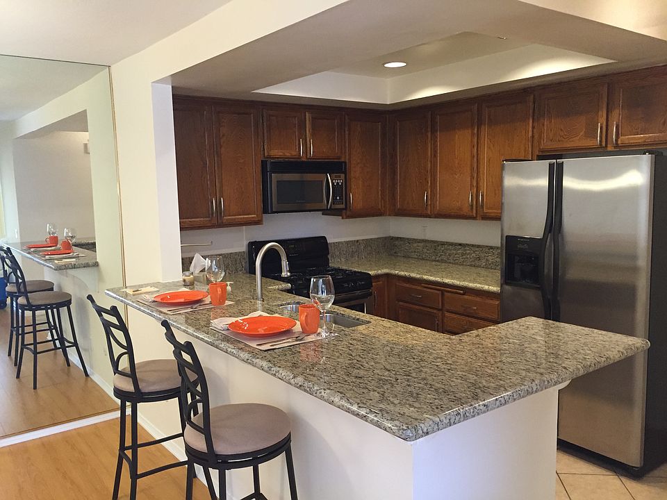 1st image of 5534 Encino Ave APT 308
