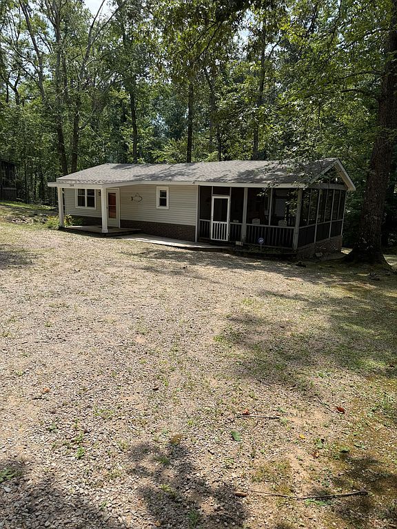 200 Chickadee Rd - Property Image