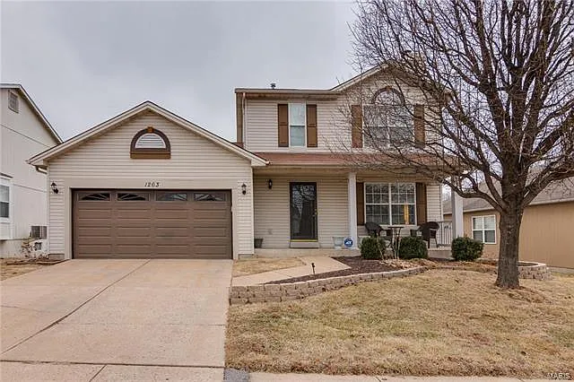 1263 Harting Dr photo 1