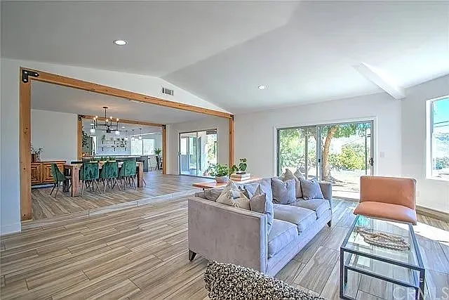9231 Gawn Trl — Photo 3