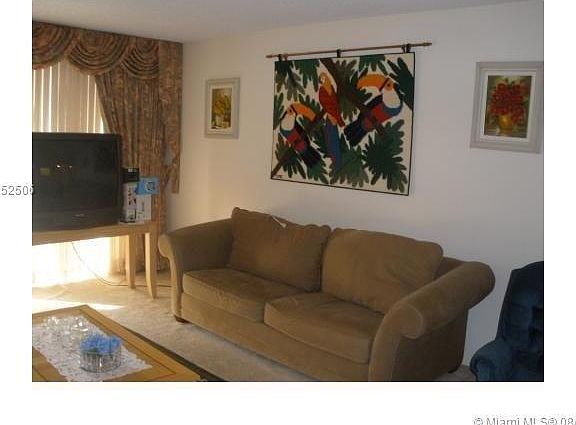 4th image of 2801 NE 183rd St APT 403