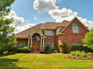 6802 Fieldstone Dr, Burr Ridge, IL 60527