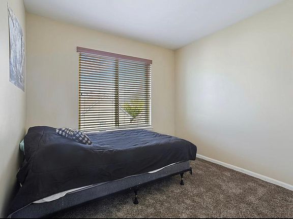 3rd image of 14626 Paul Revere Ln