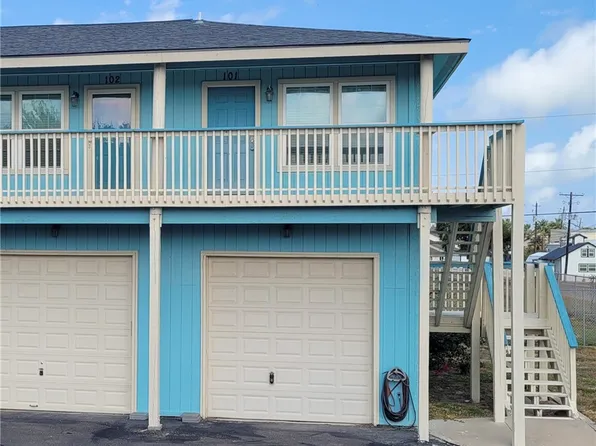 1809 Hillcrest Dr APT 101, Rockport, TX 78382