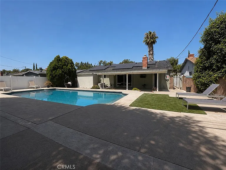 6624 Gross Ave — Photo 12