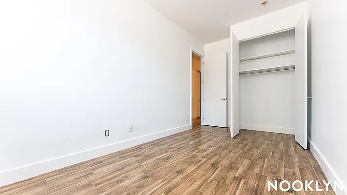 Rented by Nooklyn NYC LLC | media 30