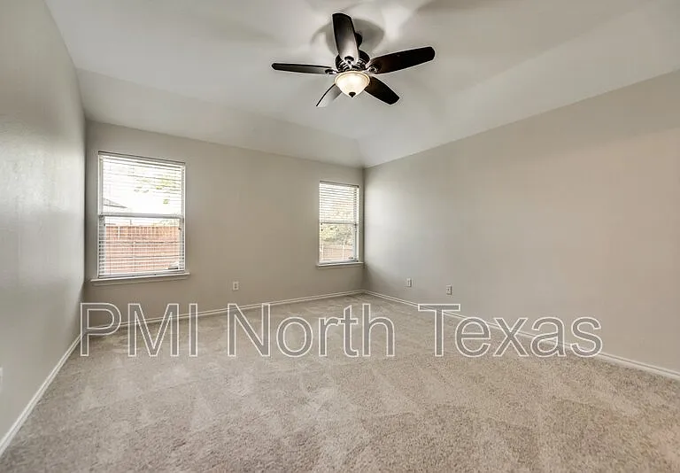 8420 Sonnet Dr — Photo 15