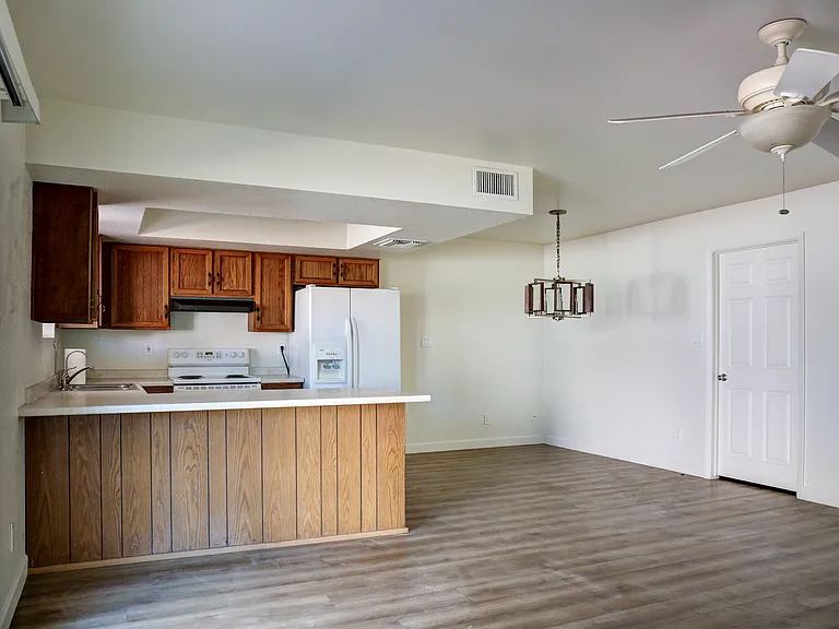 1453 S Cochise — Photo 21