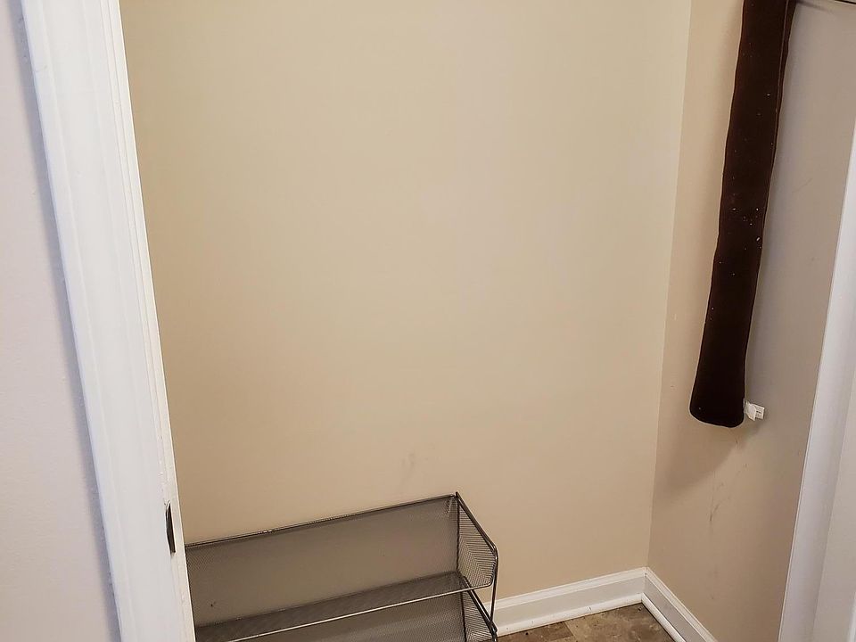 entry way closet