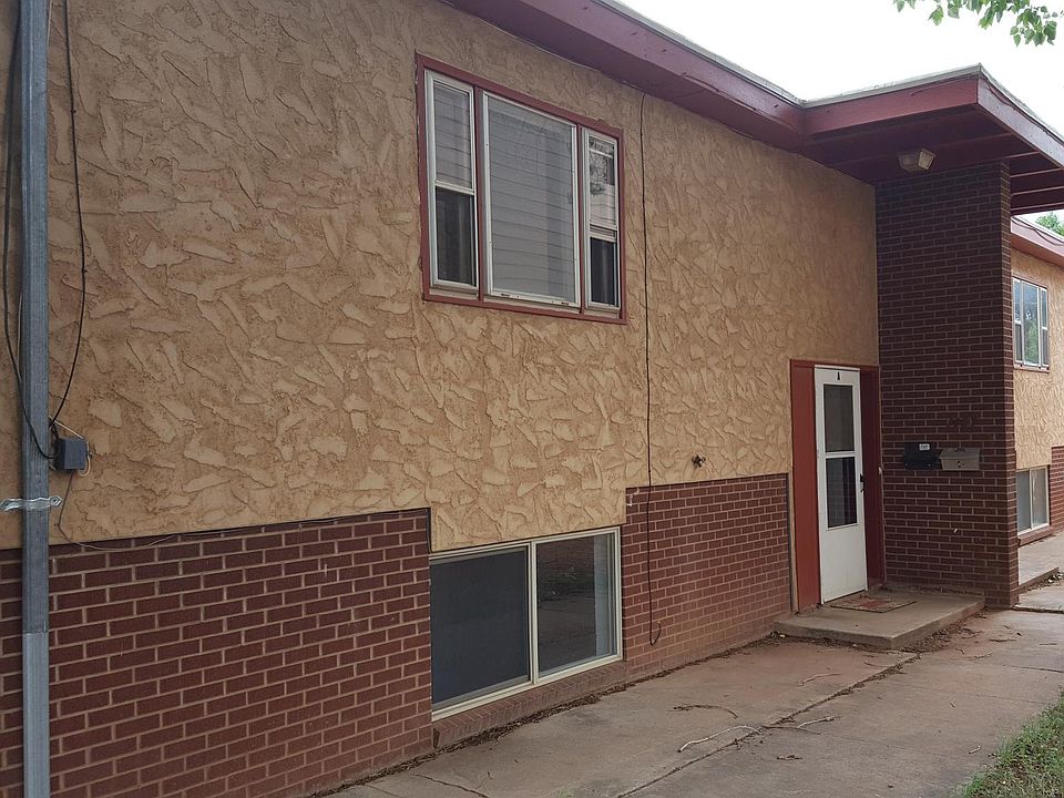 1st image of 1407 E Gibbon St #B