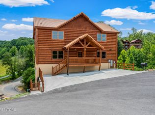 3303 Grace Way, Sevierville, TN 37876