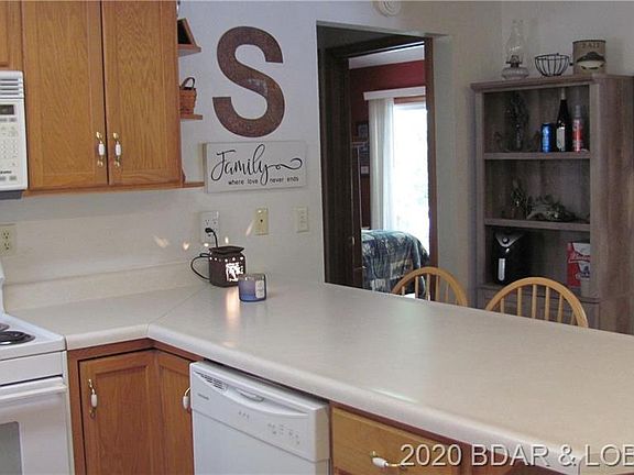 2nd image of 226 Gold Lane Cv