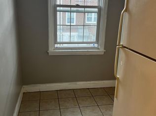 214 Cambridge Rd, Clifton Heights, PA 19018