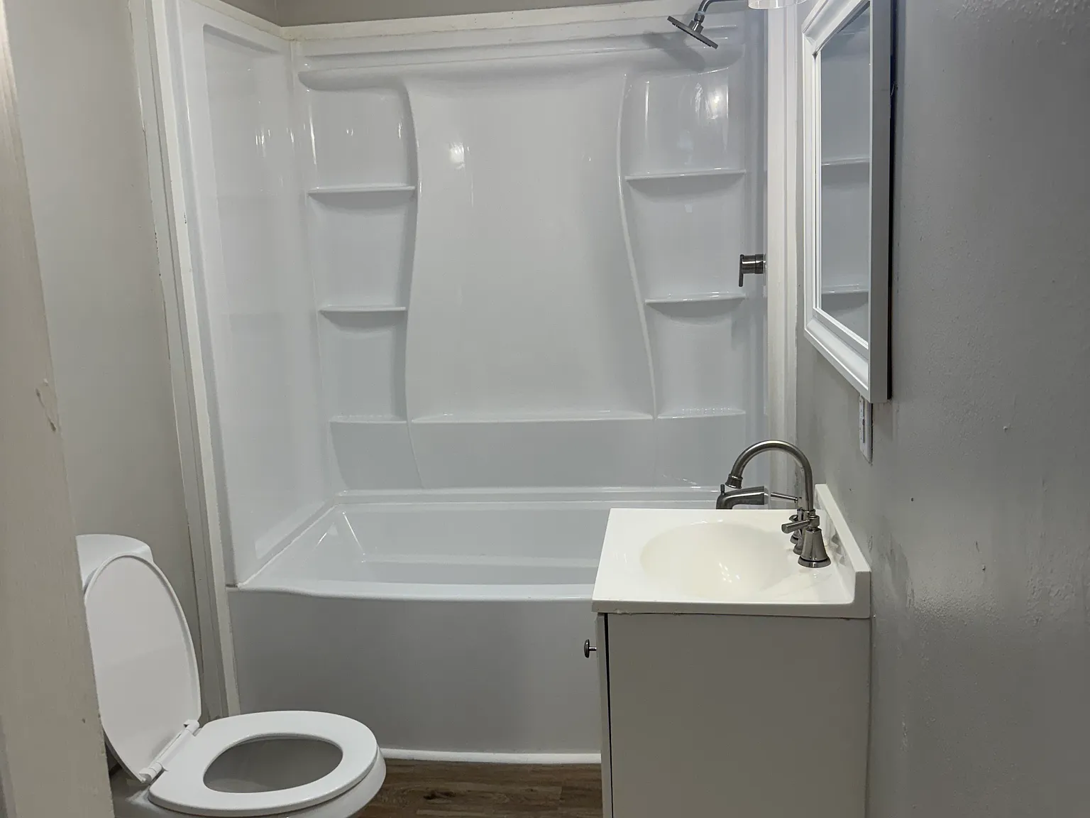 3 bed, 1367 sqft, $1,550 — Photo 1