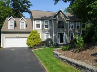 15 Brockett Rd, Wallingford, CT 06492