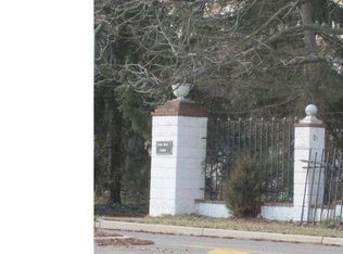 96 Bear Brook Rd, Princeton, NJ 08540