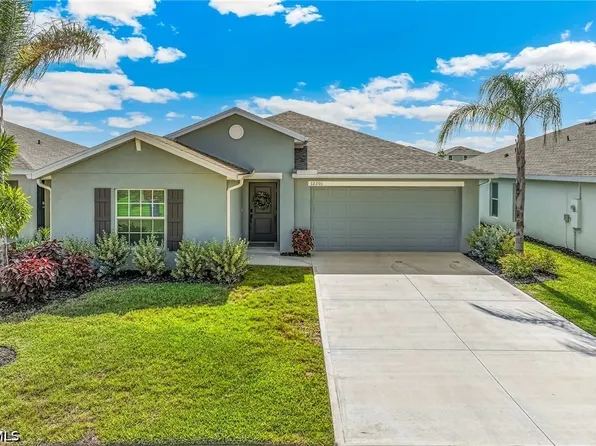 12201 Amber Waves Rd, Lehigh Acres, FL 33974