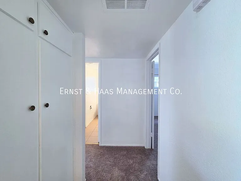 873 E Turmont St — Photo 13