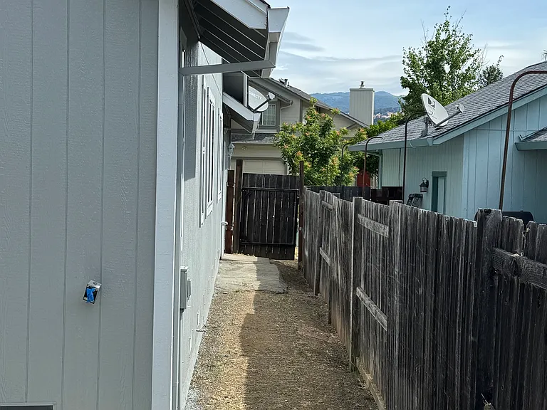 131 William Cir — Photo 38