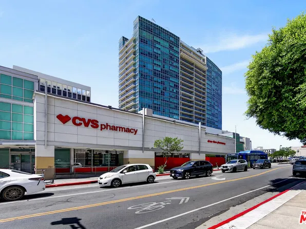 3785 Wilshire Blvd APT 703, Los Angeles, CA 90010